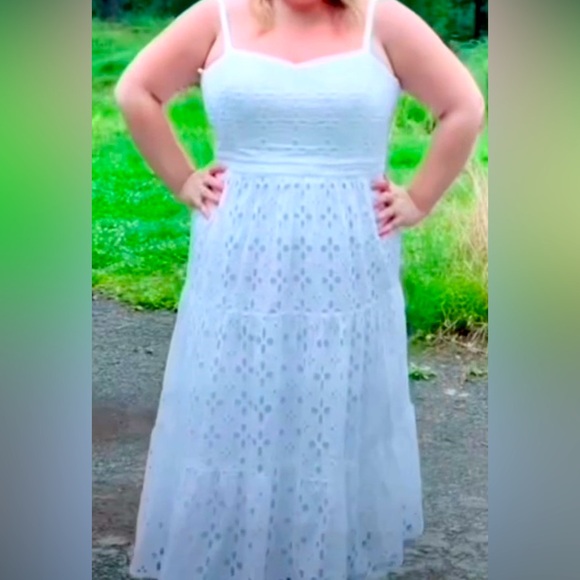 Used like new, worn only once, Lilly Pulitzer Majorie dress size 16 summer 2023 - Picture 4 of 4